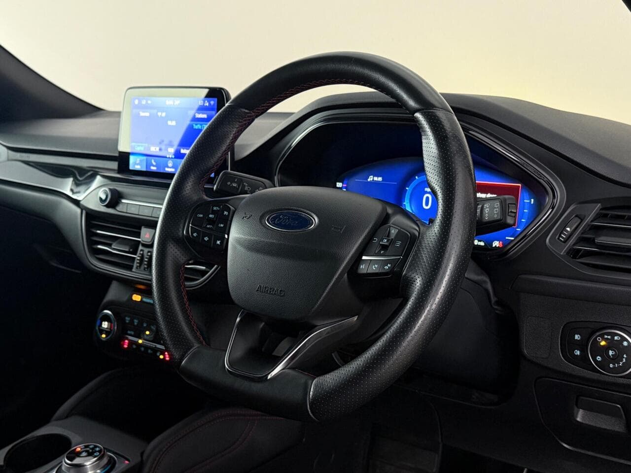 Ford Focus thumbnail Steering Wheel