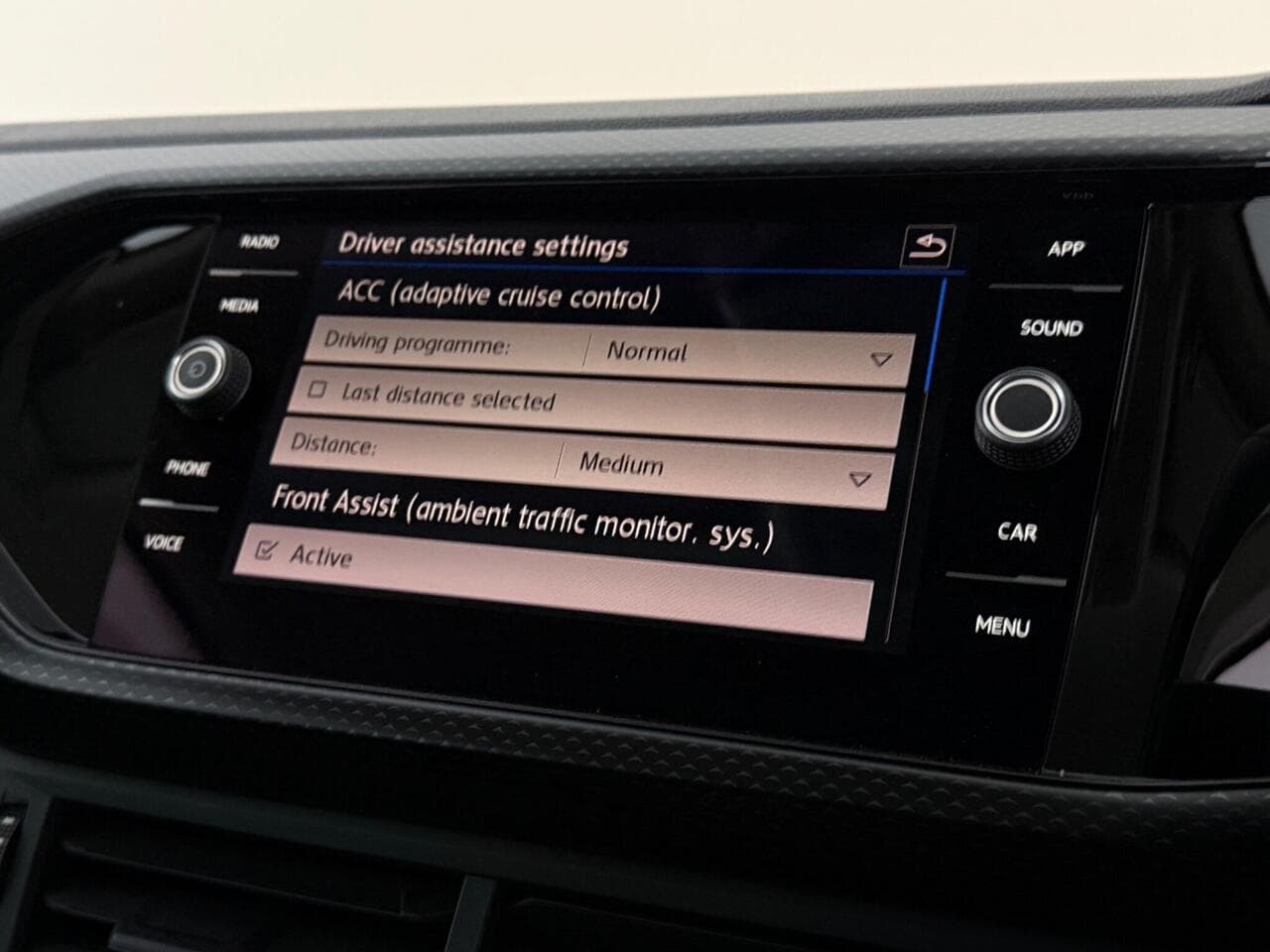 Volkswagen T-Cross thumbnail Infotainment System