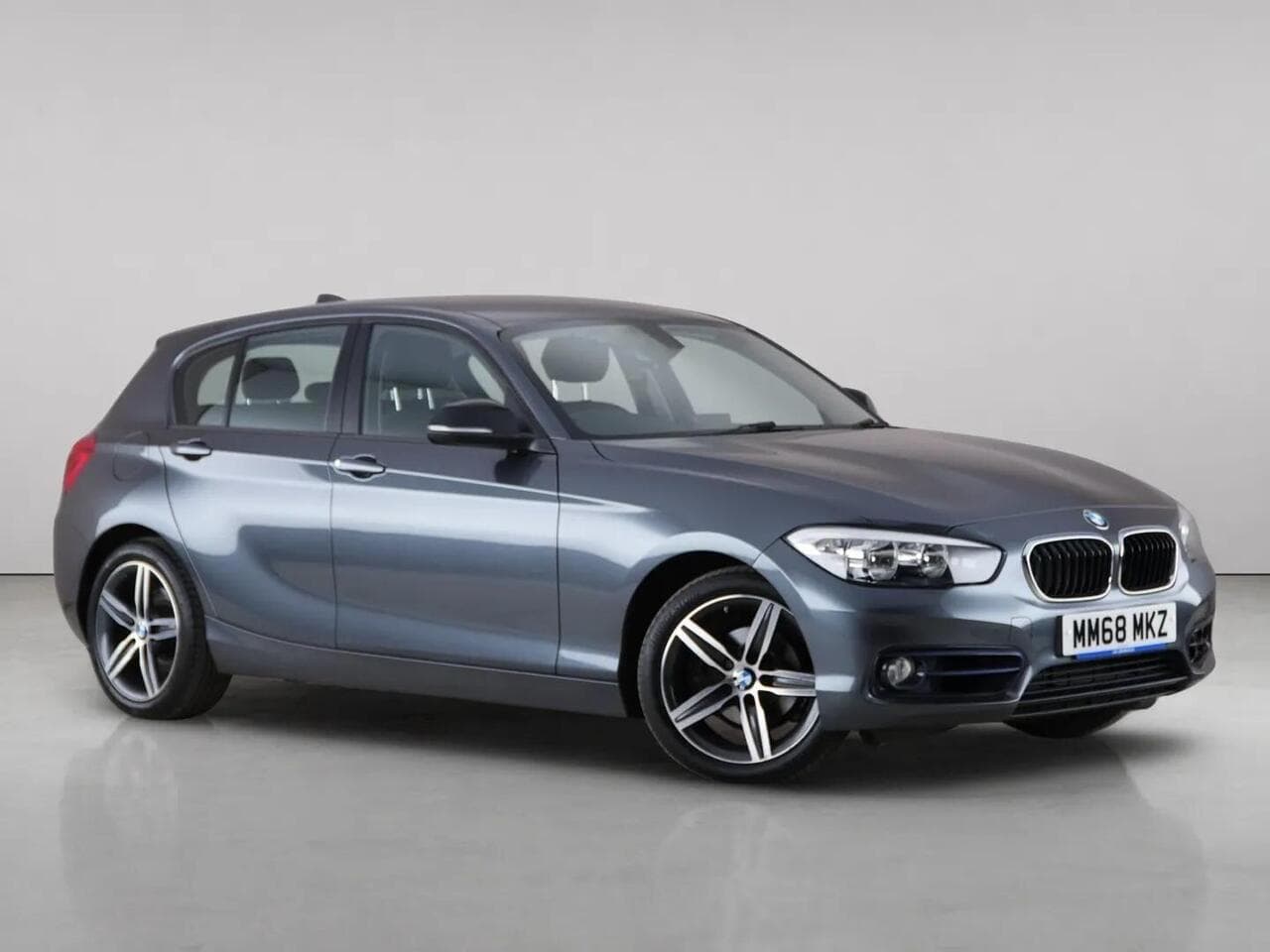 BMW 1 Series - BMW 1 Series 2.0 118d Sport Euro 6 (s/s) 5dr