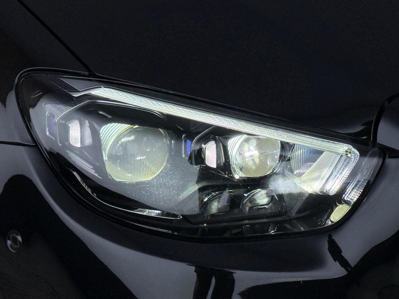 Mercedes-Benz E Class thumbnail Lights Front