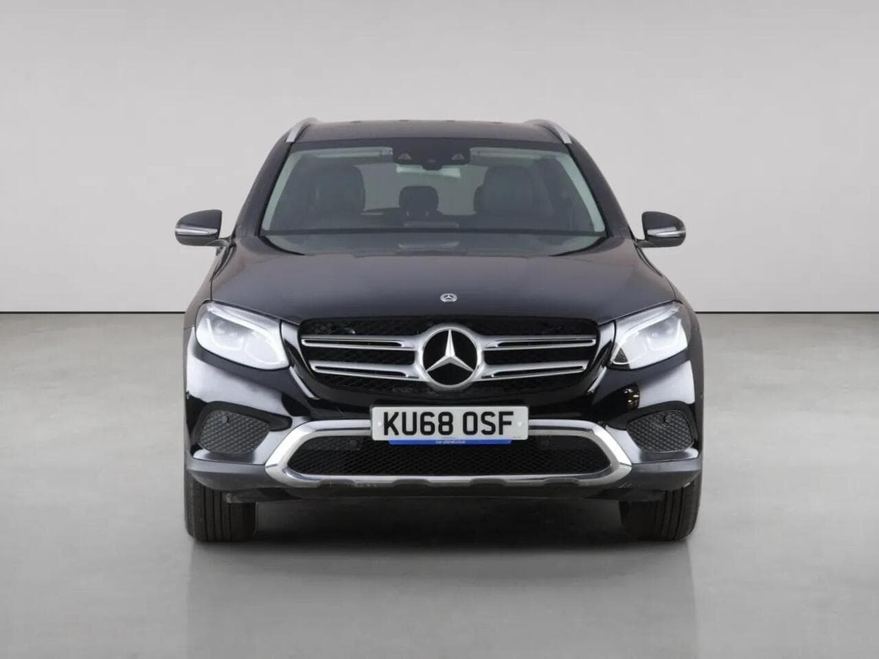 Mercedes-Benz GLC thumbnail Front