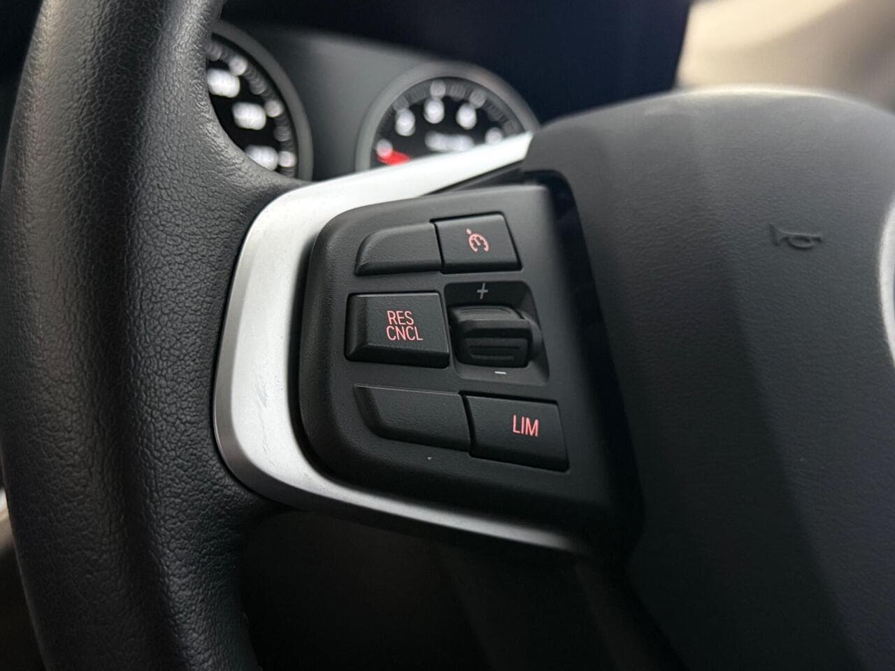 BMW X1 thumbnail Misc Controls
