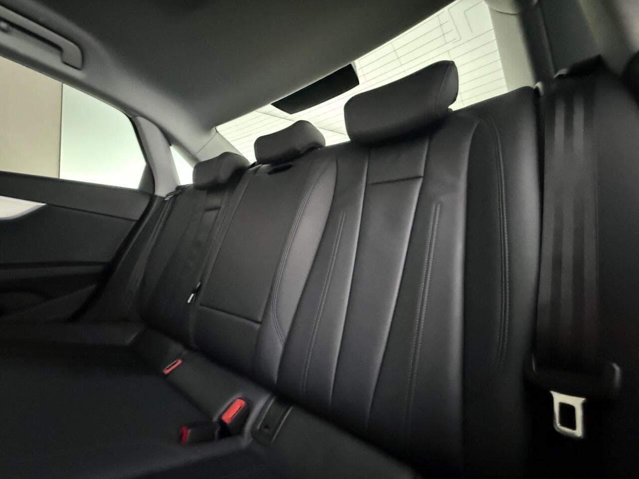 Audi A4 thumbnail Seats Rear