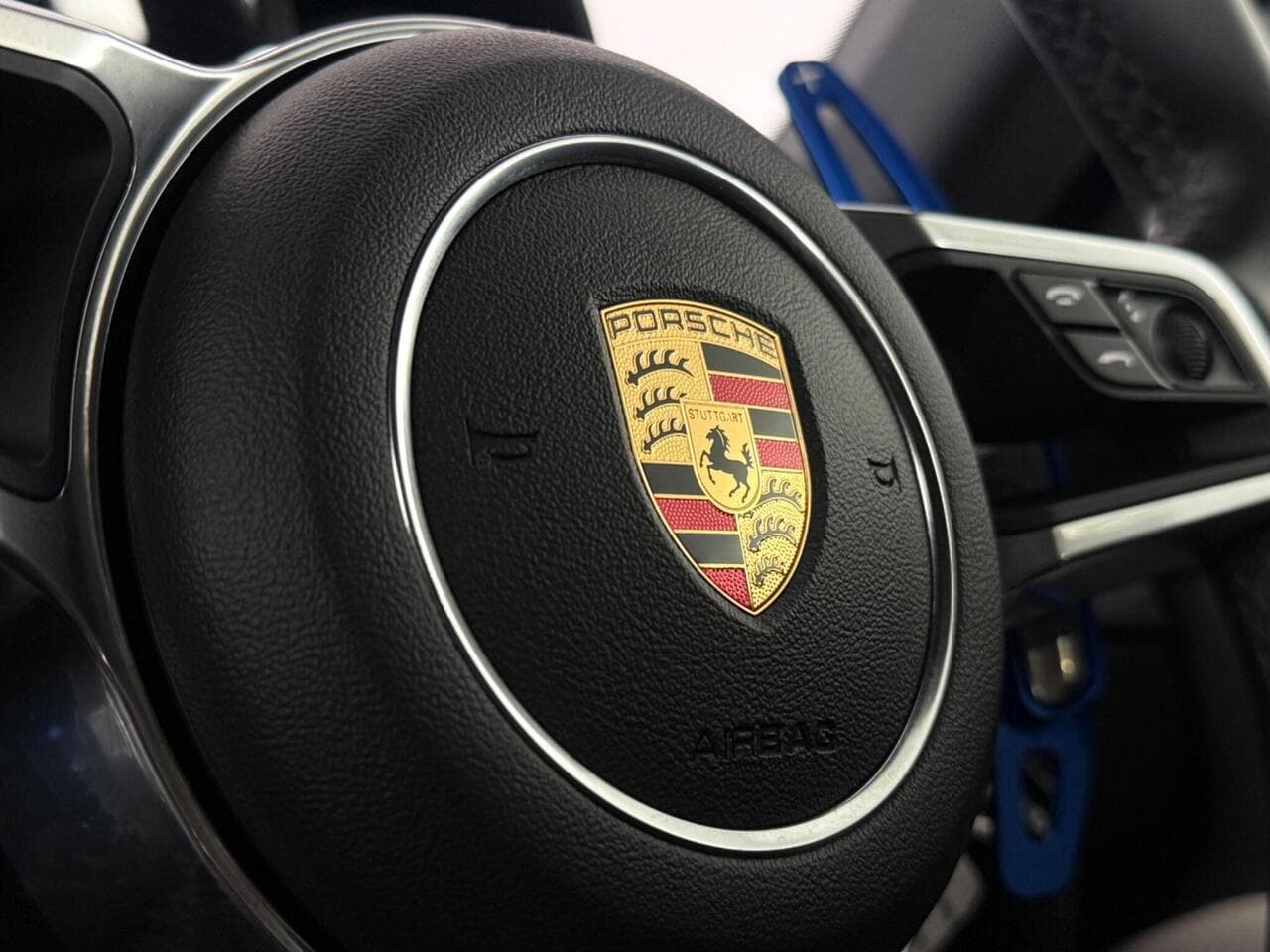 Porsche 718 Cayman thumbnail Inconclusive