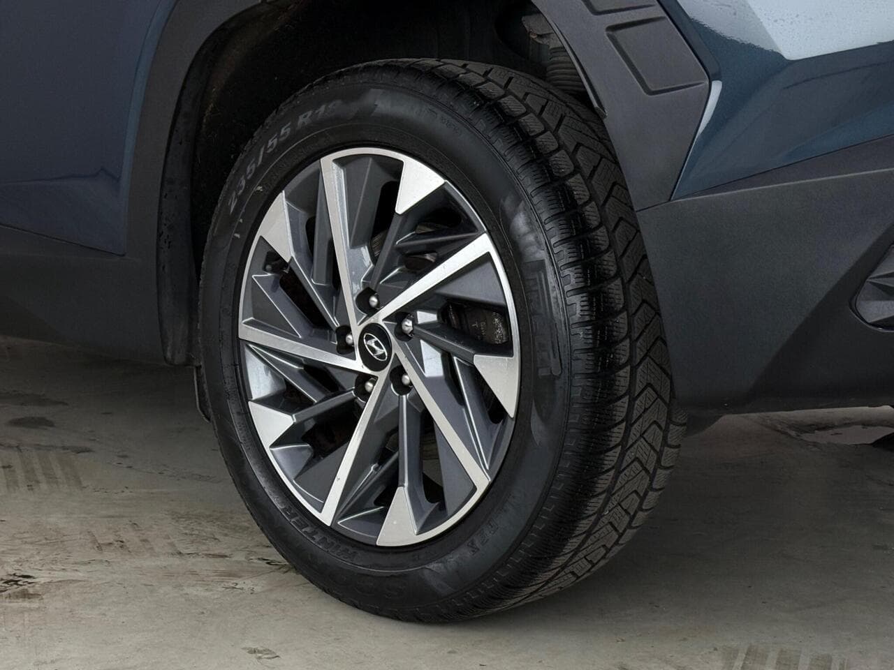 Hyundai TUCSON thumbnail Wheel