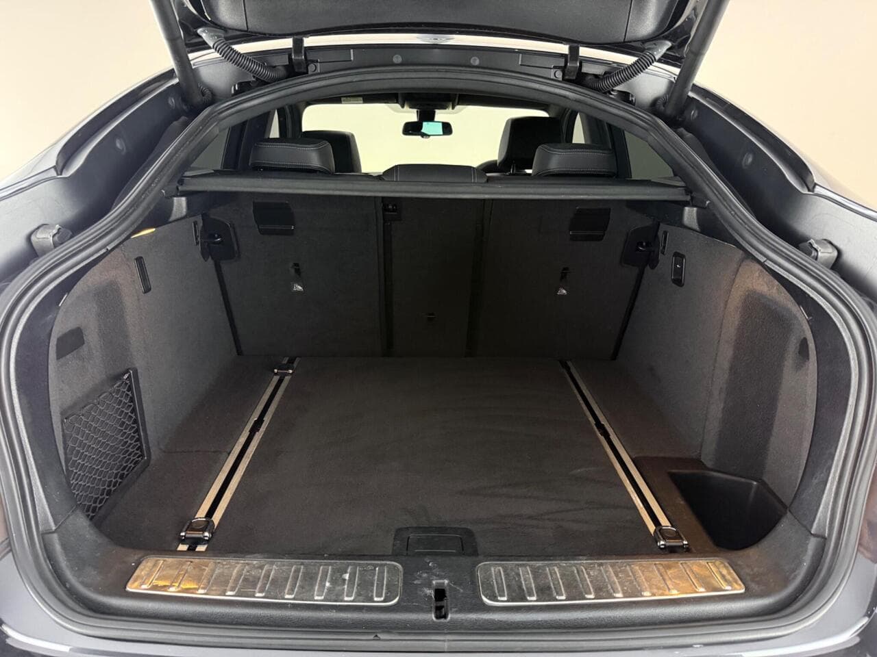 BMW X4 thumbnail Boot