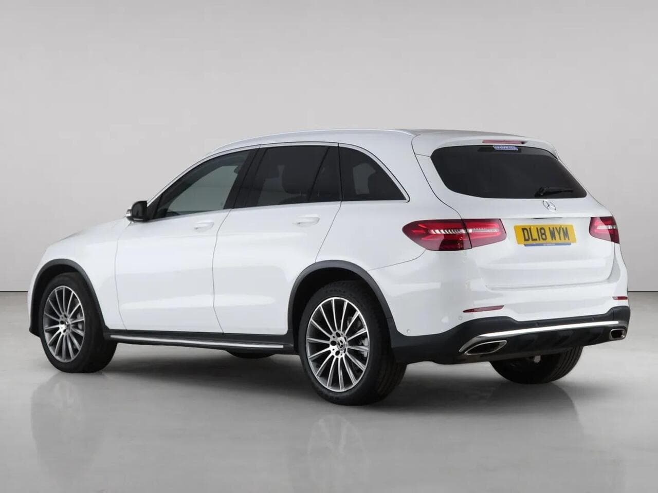 Mercedes-Benz GLC thumbnail Rear Left