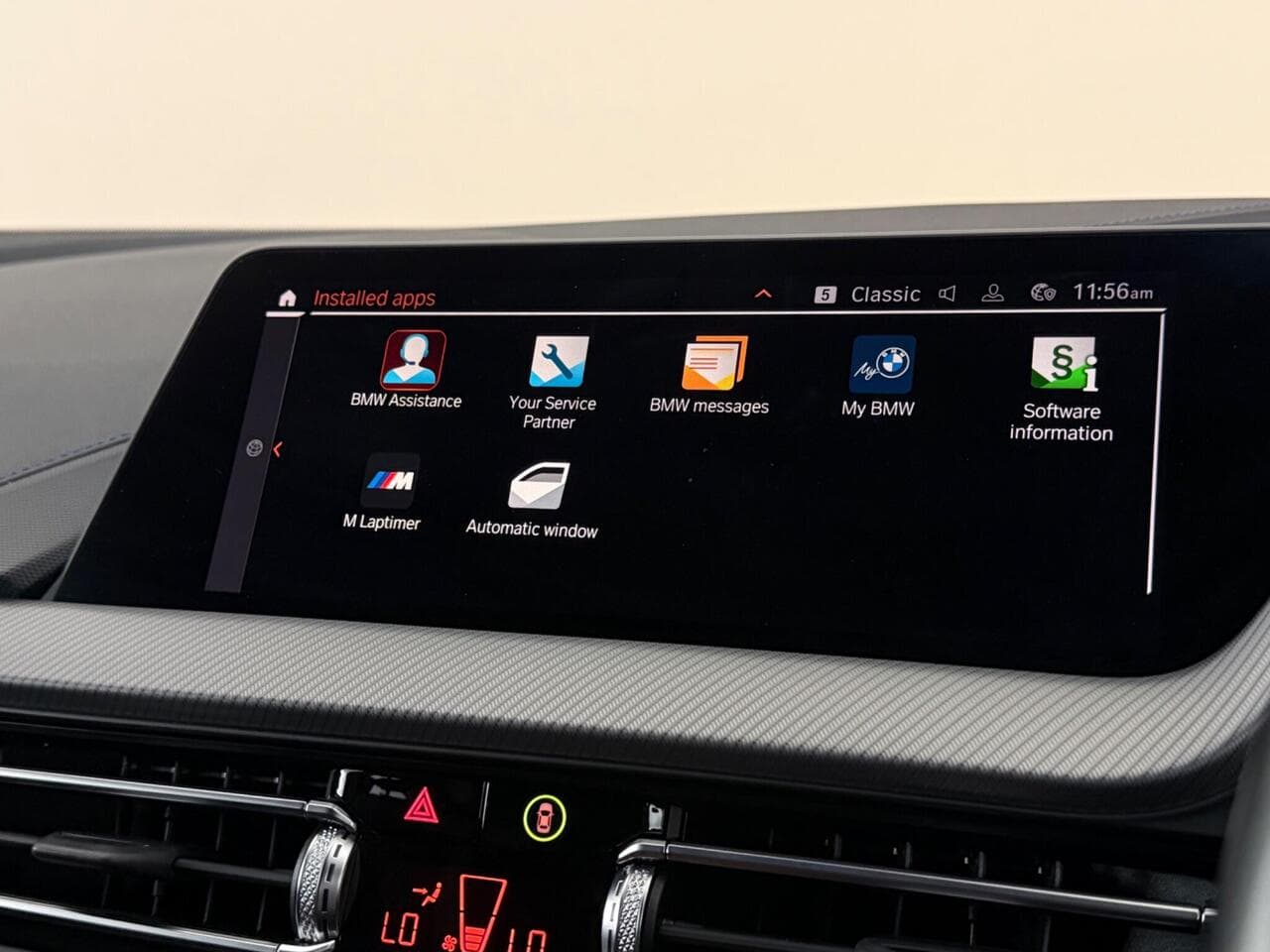 BMW 1 Series thumbnail Infotainment System