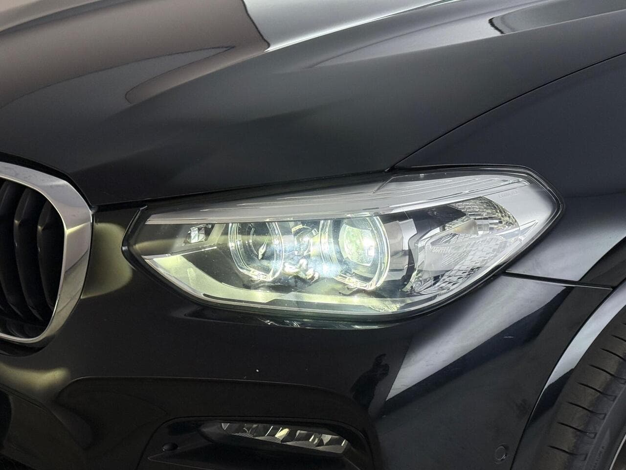 BMW X4 thumbnail Lights Front