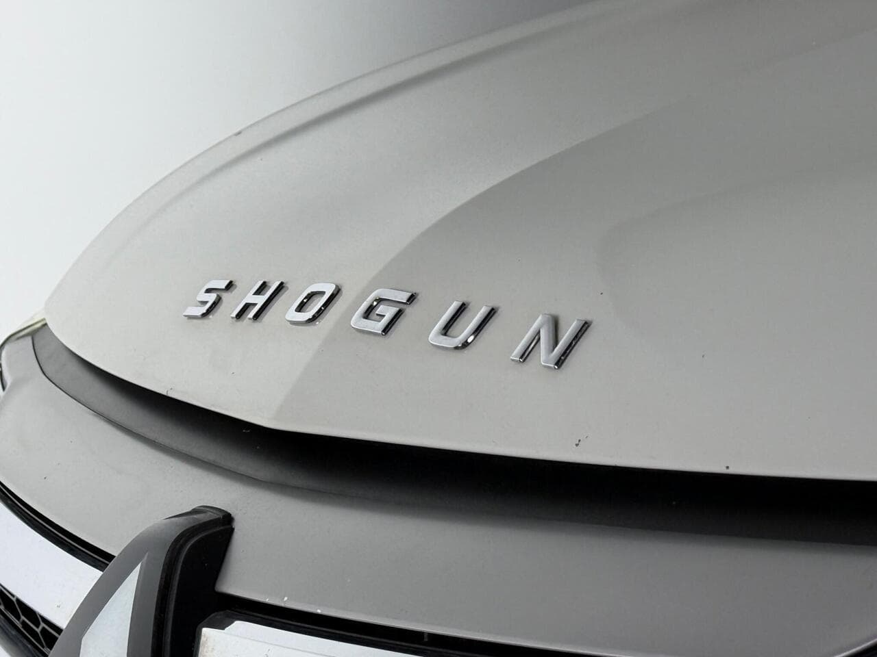 Mitsubishi Shogun Sport thumbnail Badge Exterior
