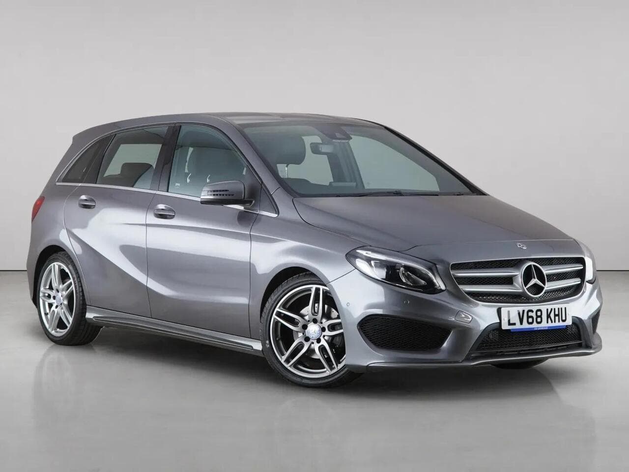 Mercedes-Benz B Class - Mercedes-Benz B Class 2.1 B200d AMG Line (Premium) 7G-DCT Euro 6 (s/s) 5dr