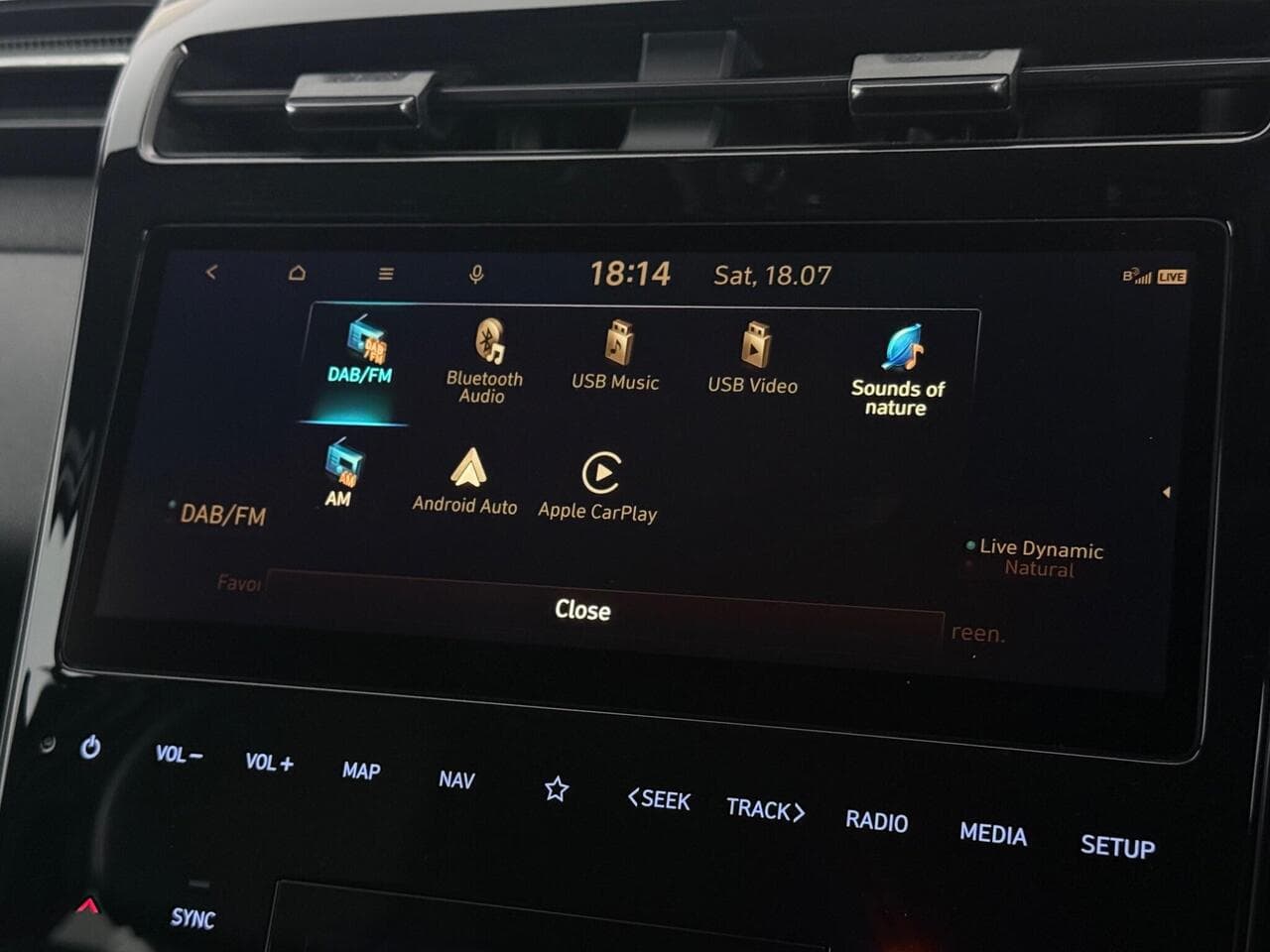 Hyundai TUCSON thumbnail Infotainment System