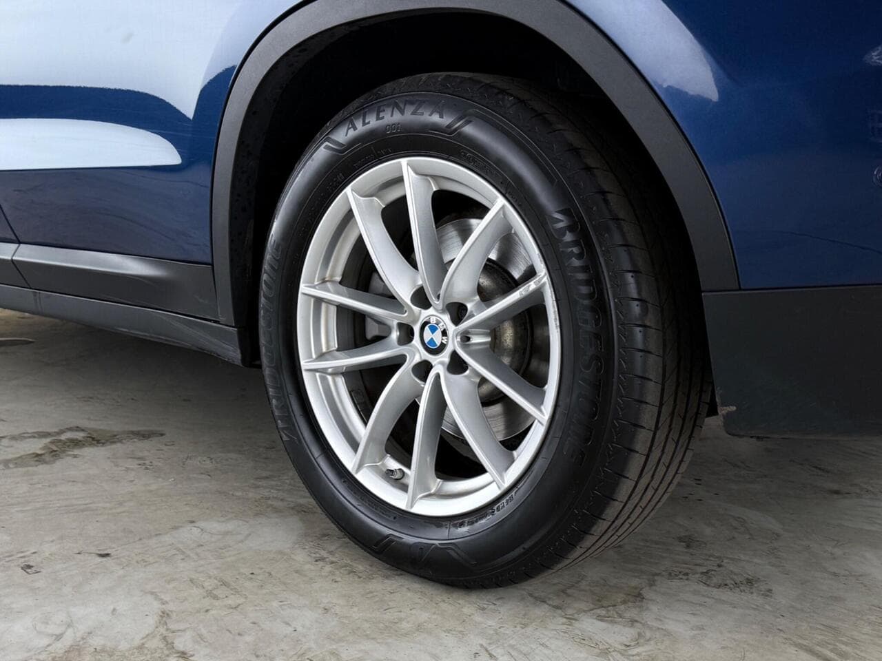 BMW X3 thumbnail Wheel
