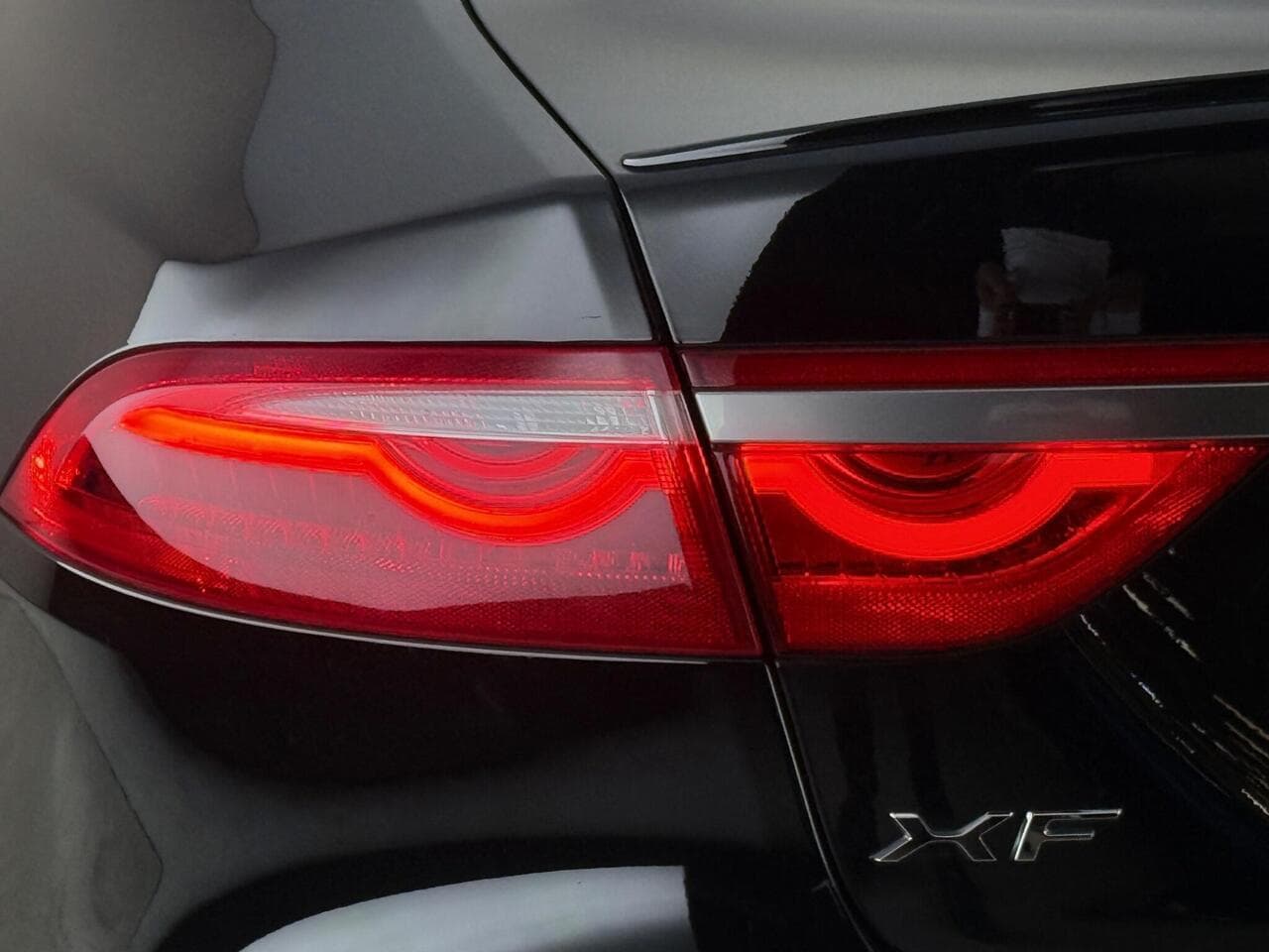 Jaguar XF thumbnail Lights Rear