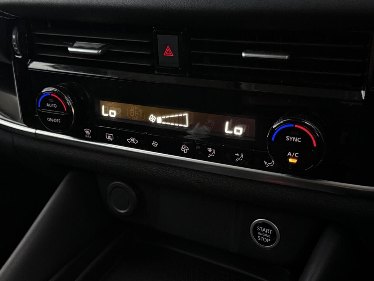 Nissan Qashqai thumbnail Misc Controls