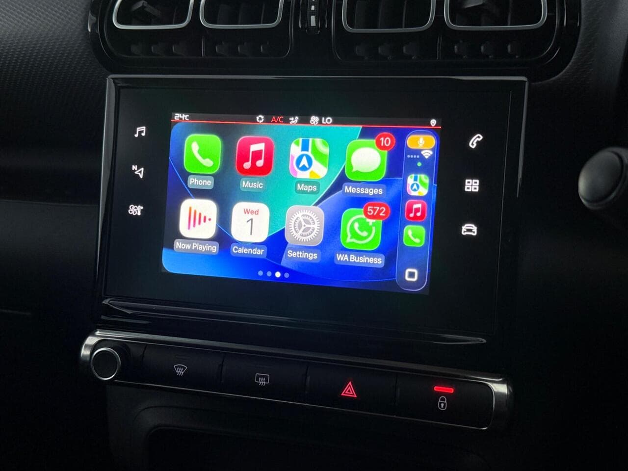 Citroen C3 Aircross thumbnail Infotainment System