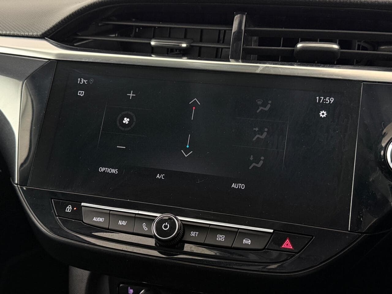 Vauxhall Corsa thumbnail Infotainment System