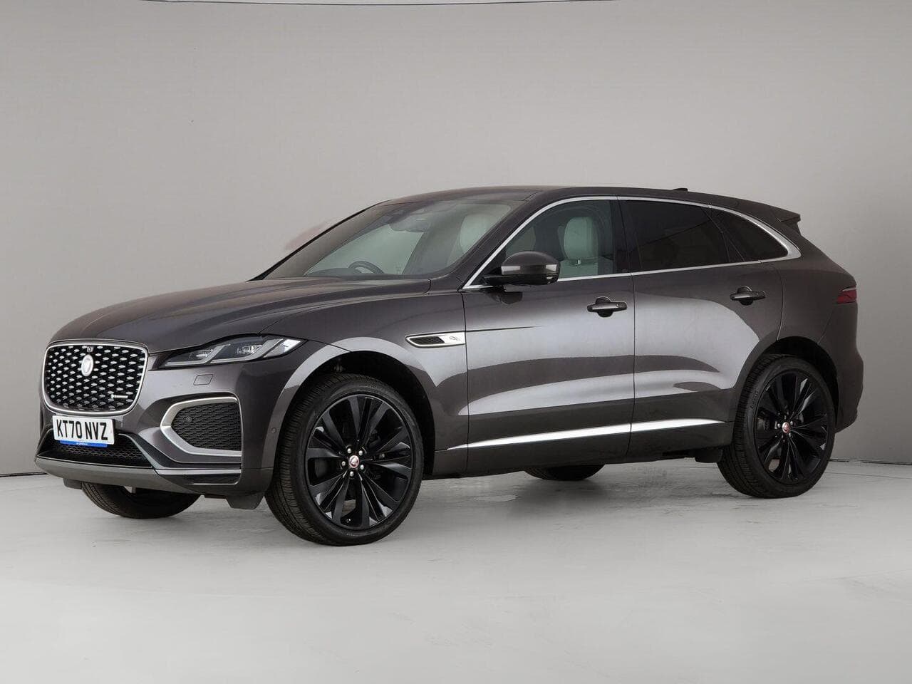 Jaguar F-PACE thumbnail Inconclusive
