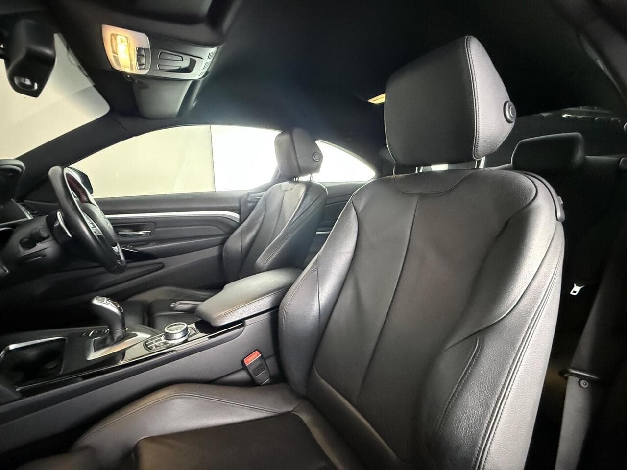 BMW 4 Series thumbnail Seat Front Passenger