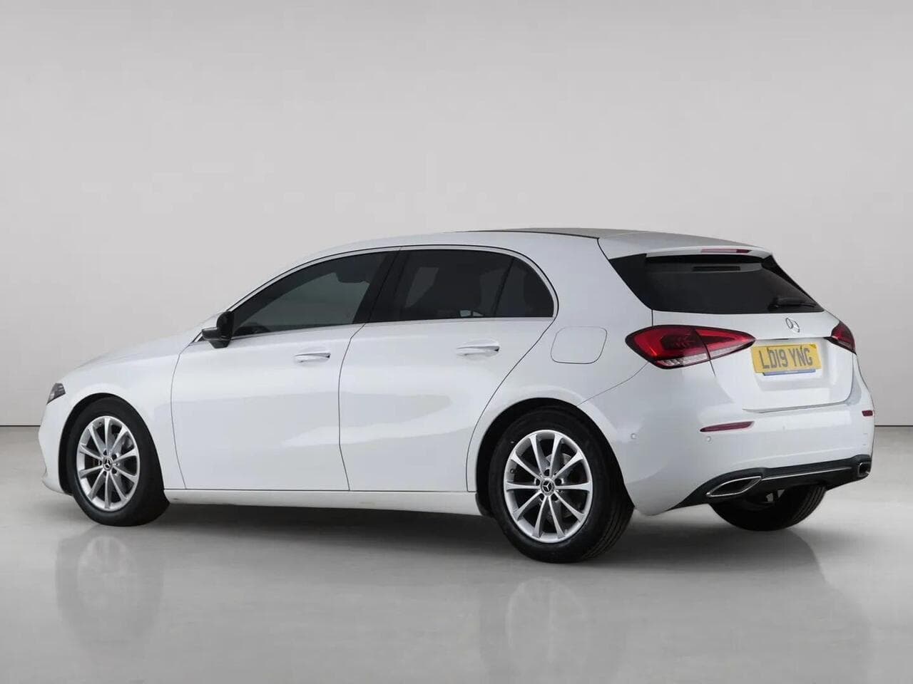 Mercedes-Benz A Class thumbnail Rear Left