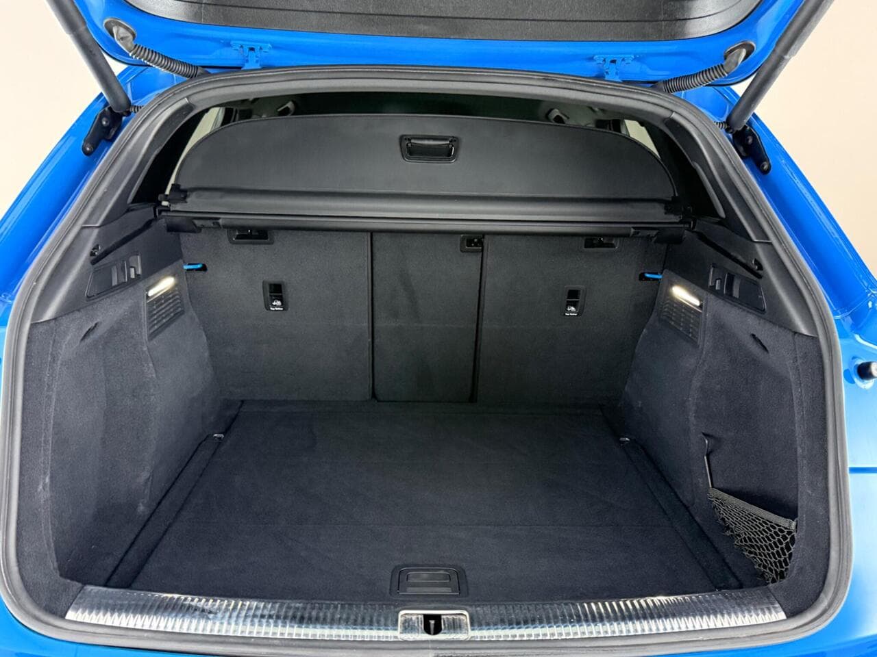 Audi Q5 thumbnail Boot