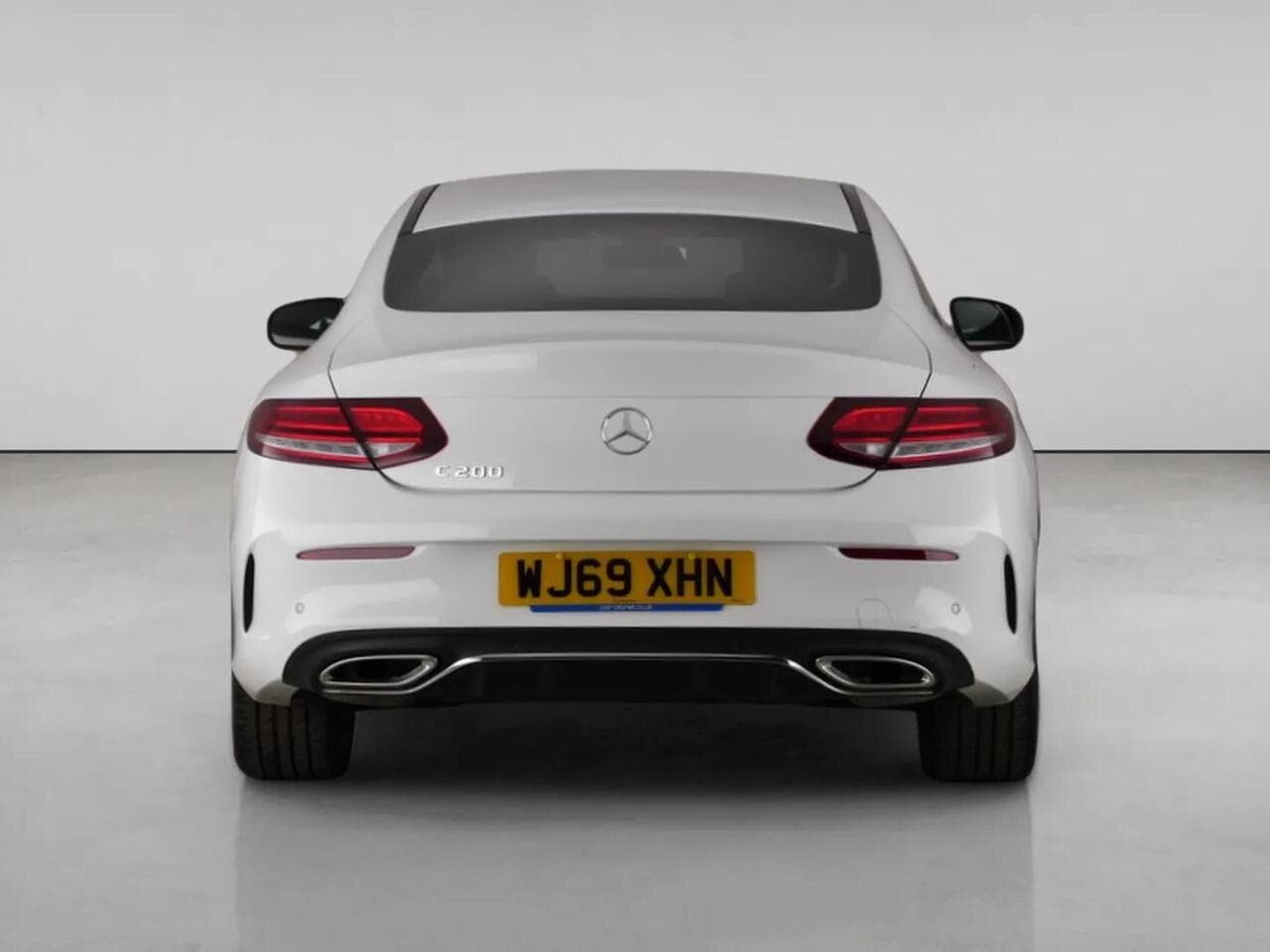 Mercedes-Benz C Class thumbnail Rear