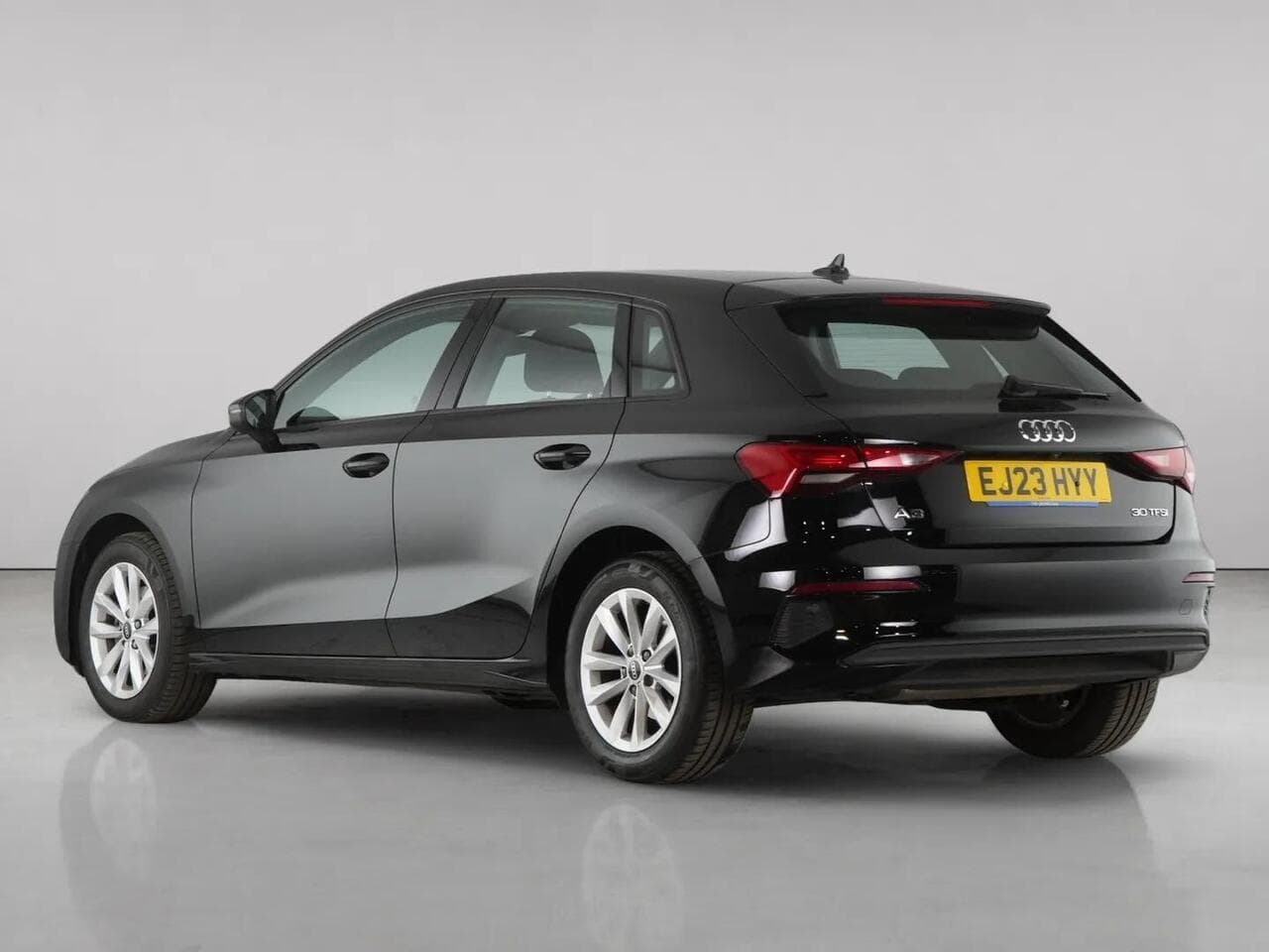 Audi A3 thumbnail Rear Left
