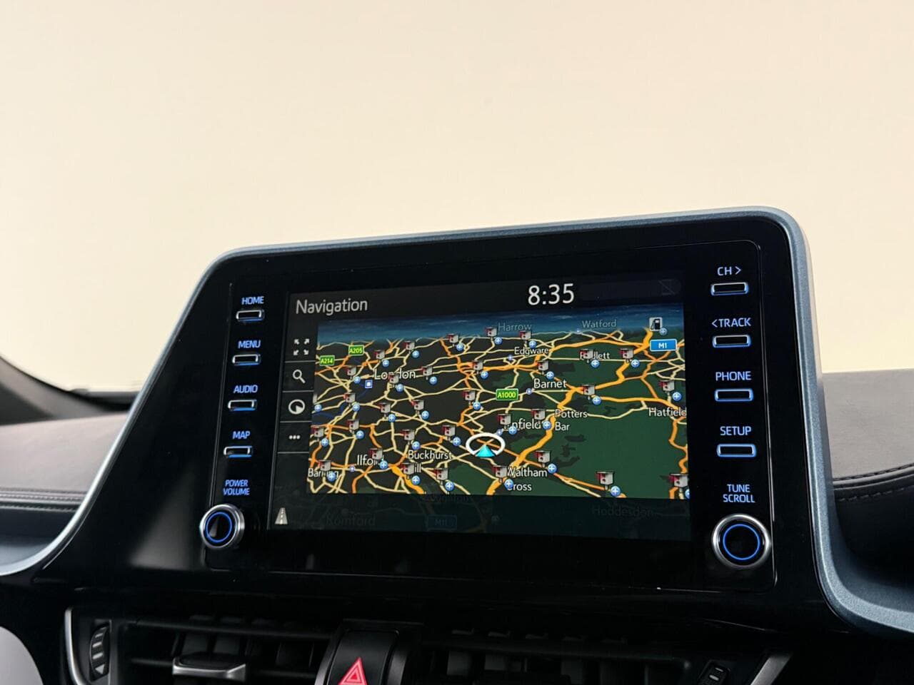 Toyota C-HR thumbnail Infotainment System