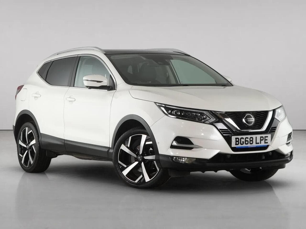 Nissan Qashqai - Nissan Qashqai 1.2 DIG-T Tekna SUV 5dr Petrol Manual Euro 6 (s/s) (115 ps)