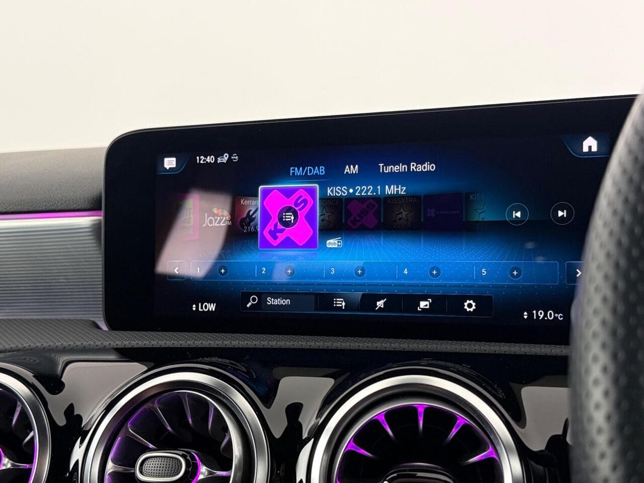 Mercedes-Benz A Class thumbnail Infotainment System