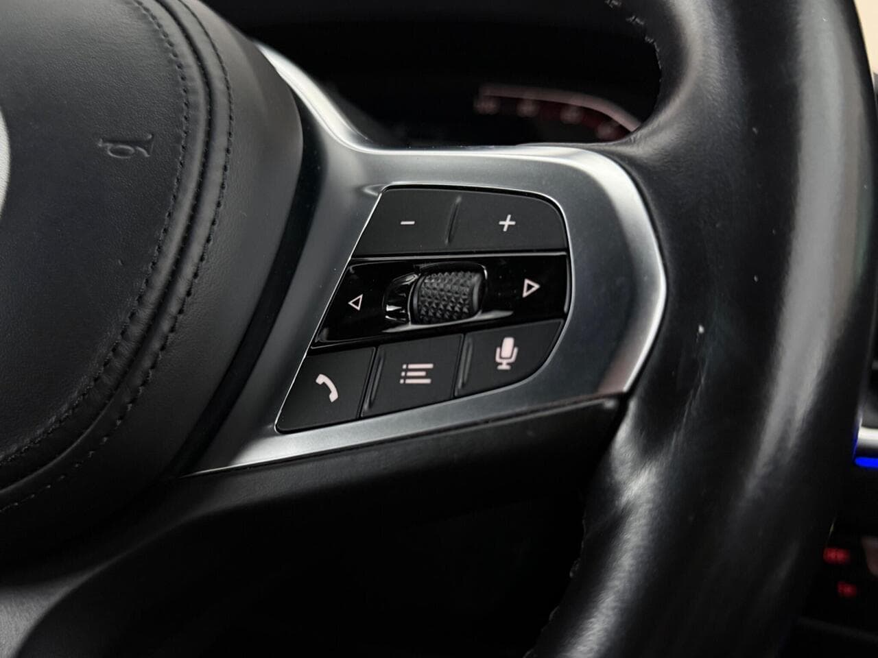 BMW 3 Series thumbnail Misc Controls