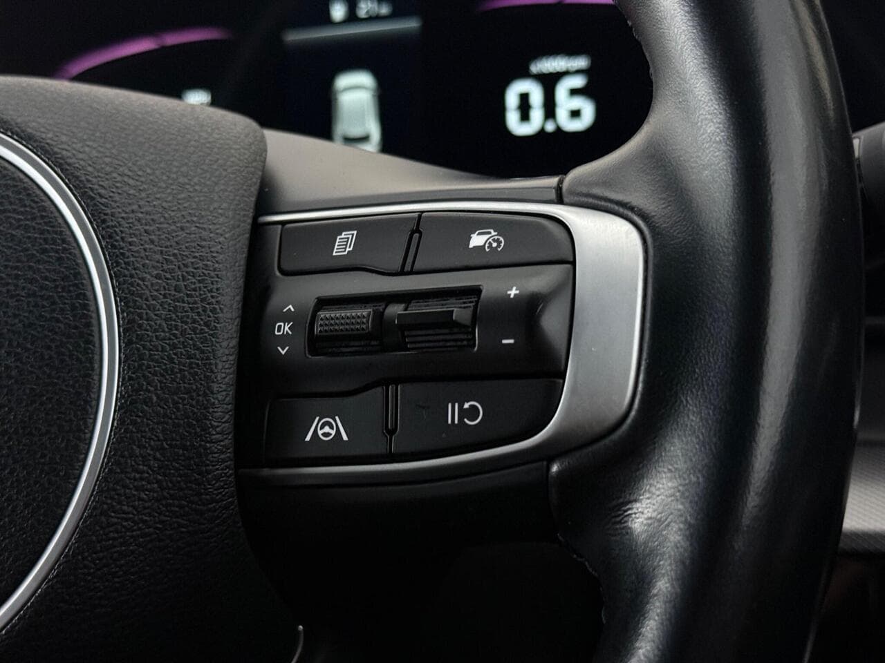 Kia Sportage thumbnail Misc Controls