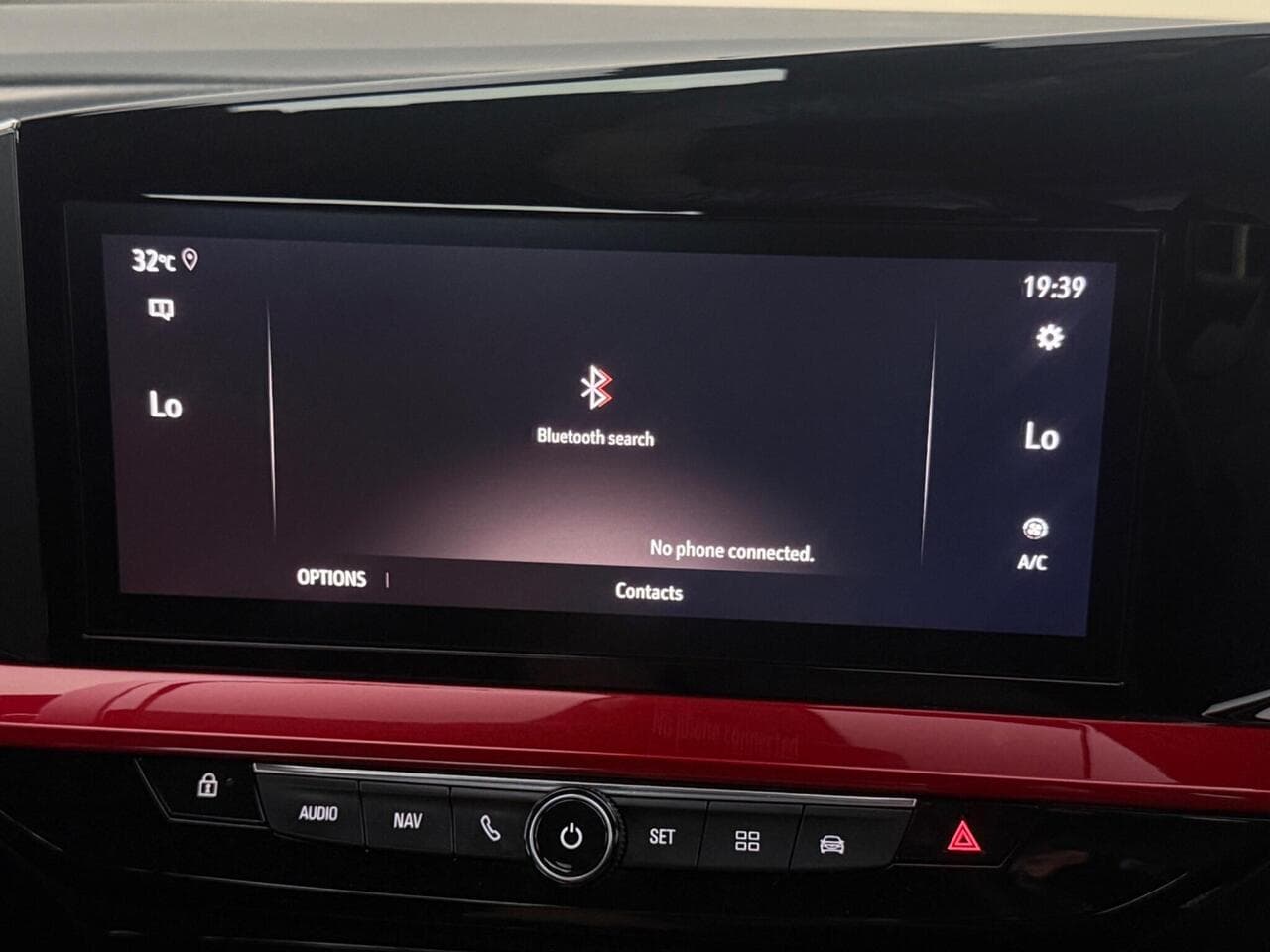 Vauxhall Mokka thumbnail Infotainment System
