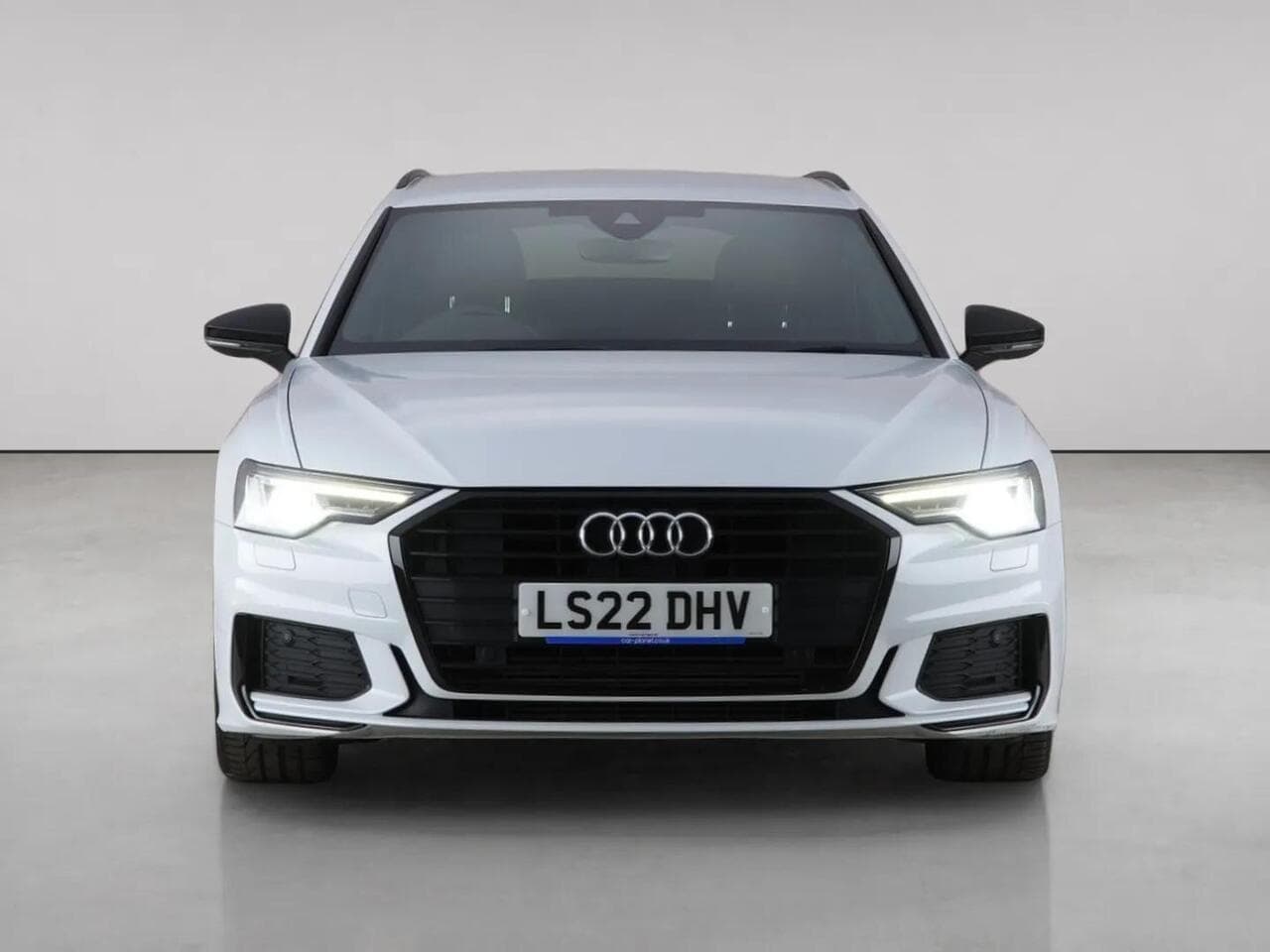 Audi A6 Avant thumbnail Front