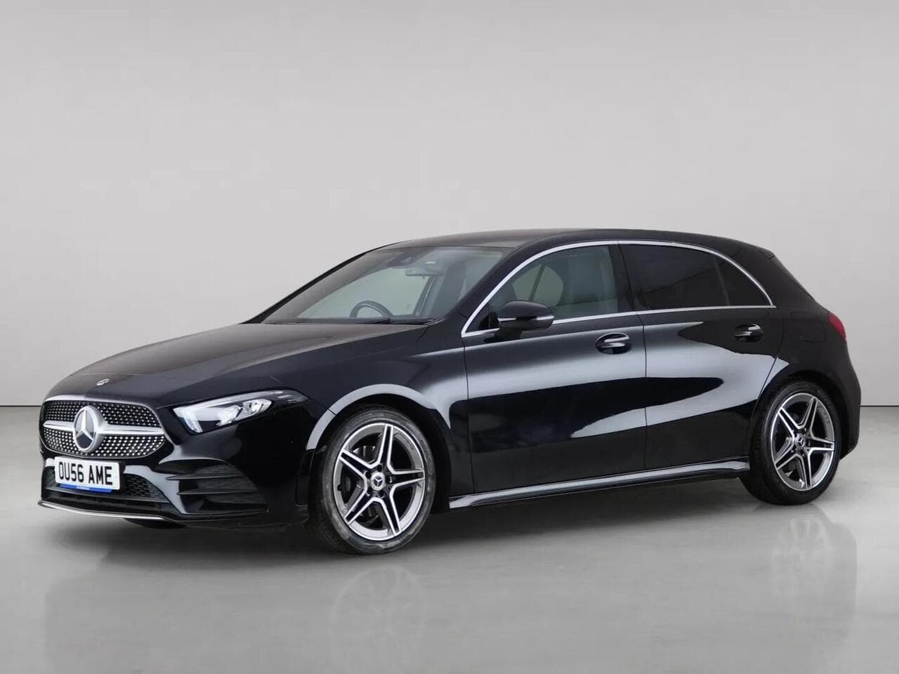 Mercedes-Benz A Class thumbnail Front Left
