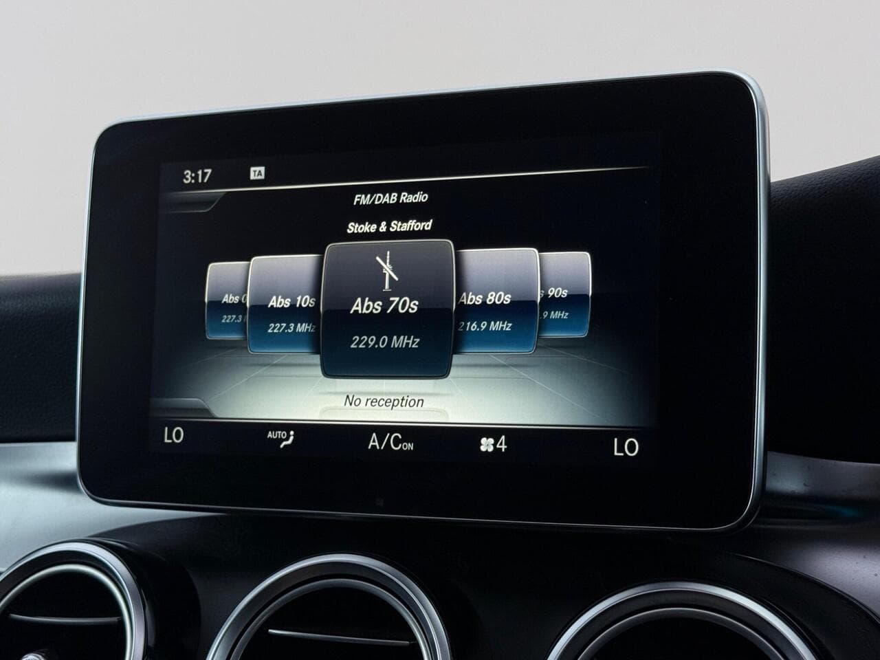 Mercedes-Benz GLC thumbnail Infotainment System