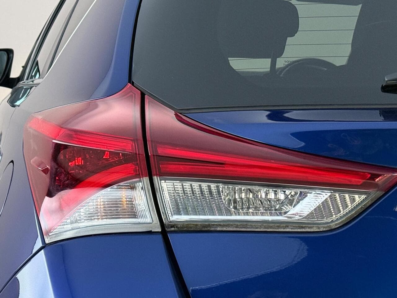 Toyota Auris thumbnail Inconclusive