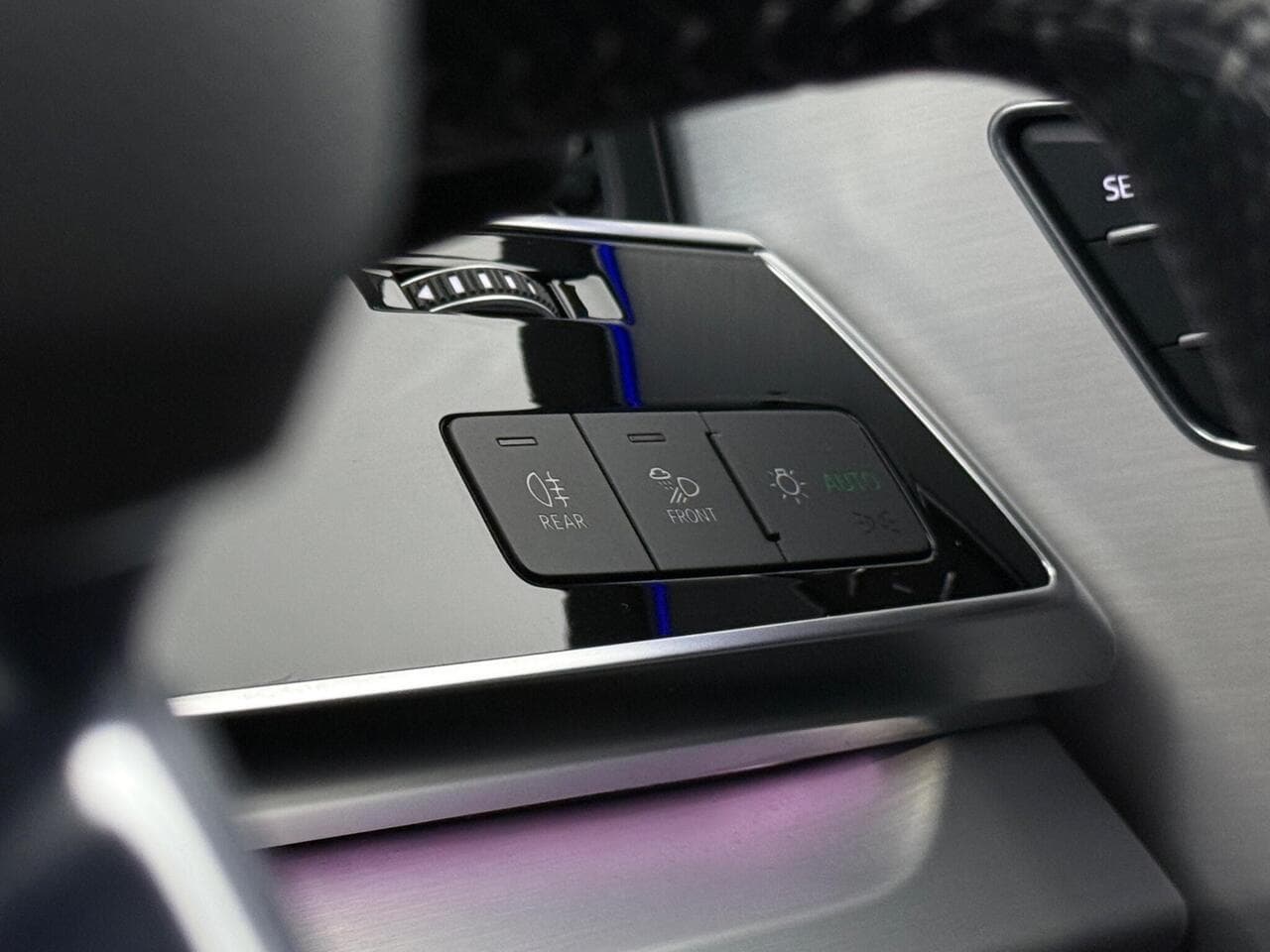 Audi Q7 thumbnail Misc Controls