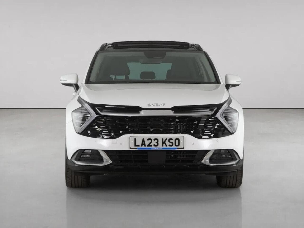 Kia Sportage thumbnail Front
