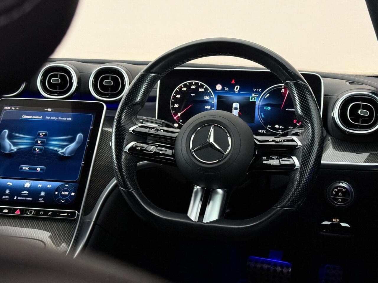 Mercedes-Benz C Class thumbnail Steering Wheel