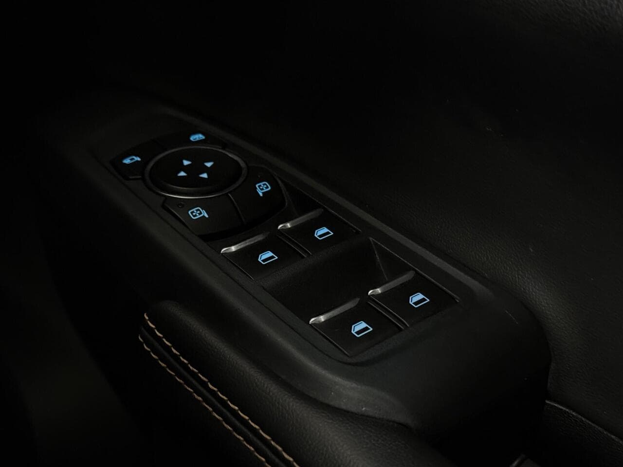 Ford Ranger thumbnail Misc Controls