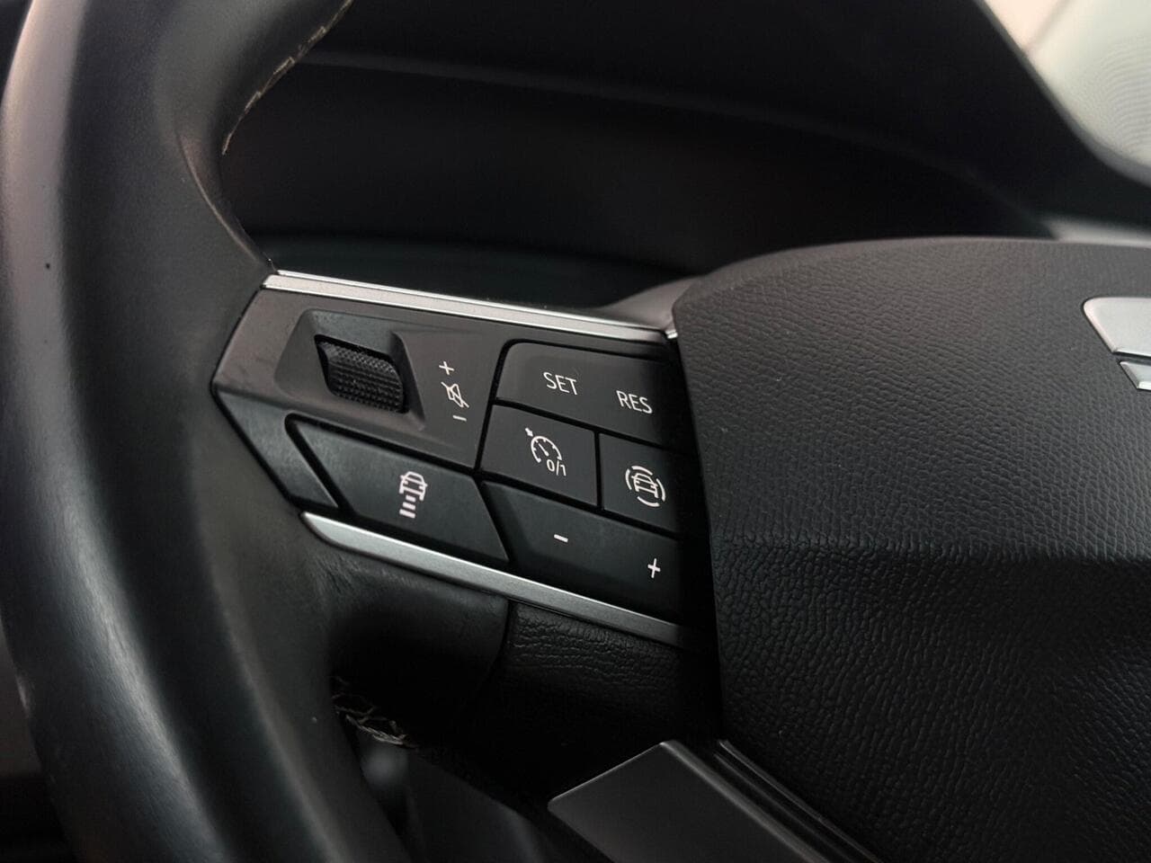 SEAT Ateca thumbnail Misc Controls