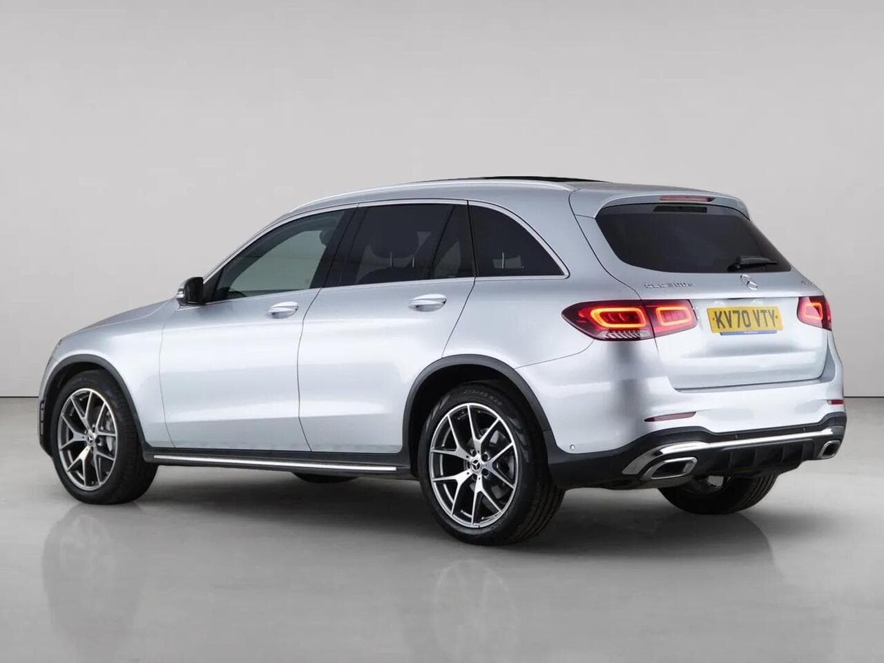 Mercedes-Benz GLC thumbnail Rear Left