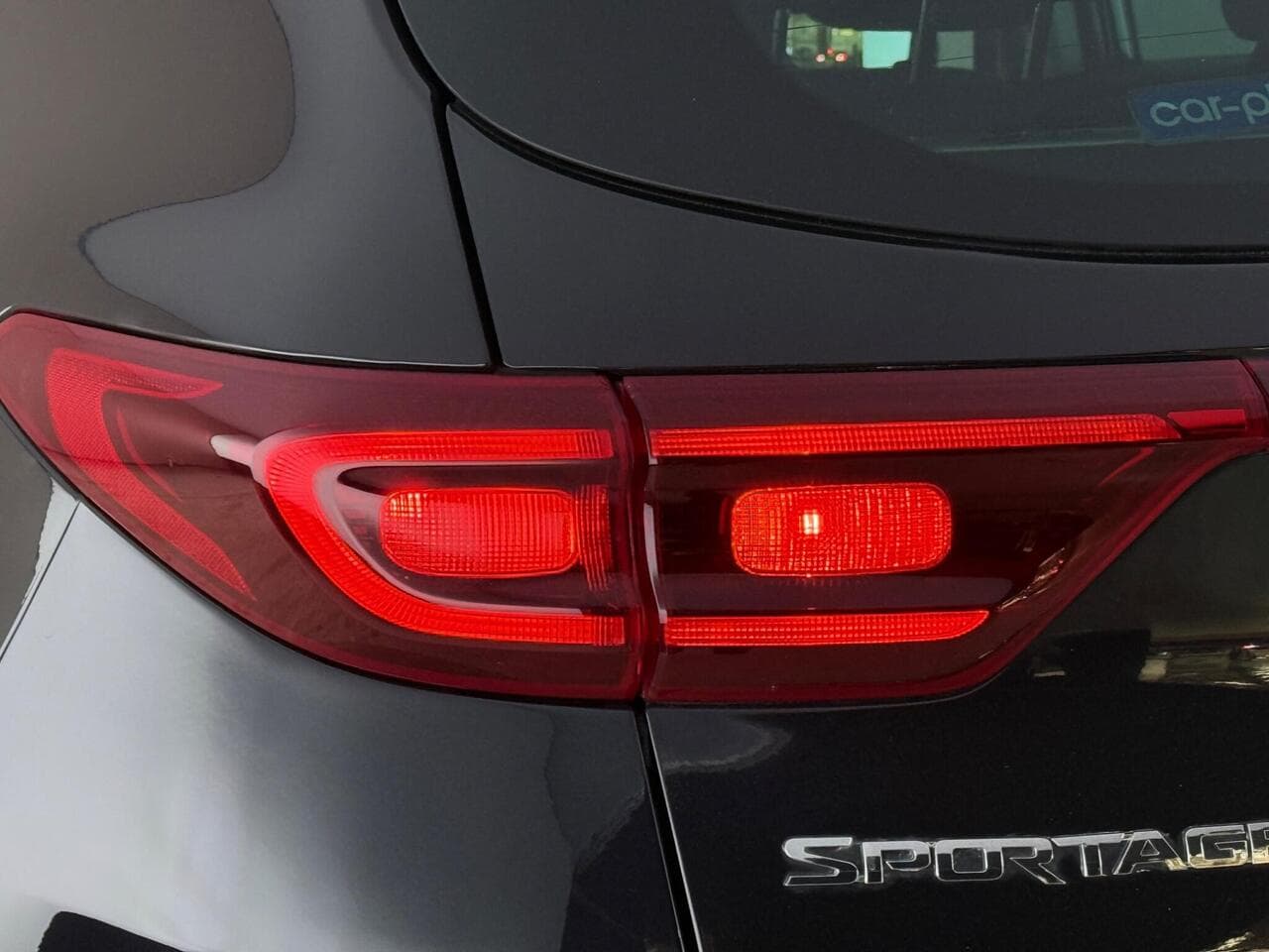 Kia Sportage thumbnail Lights Rear