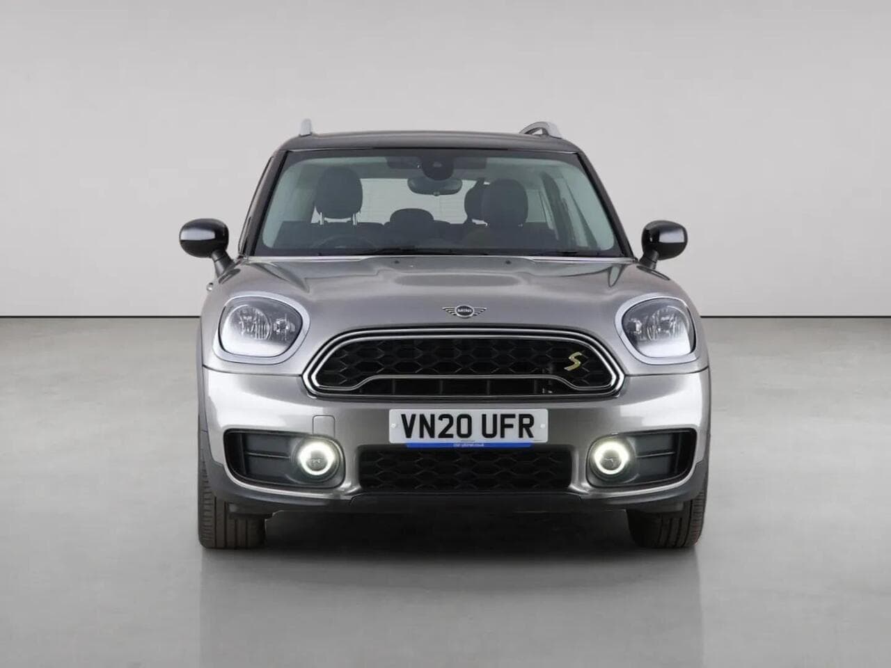 MINI Countryman thumbnail Front