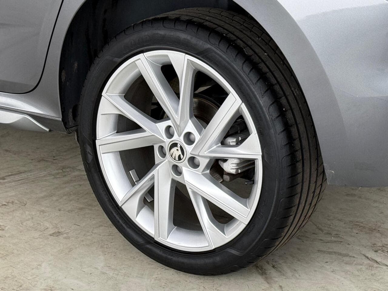 Skoda Kamiq thumbnail Wheel