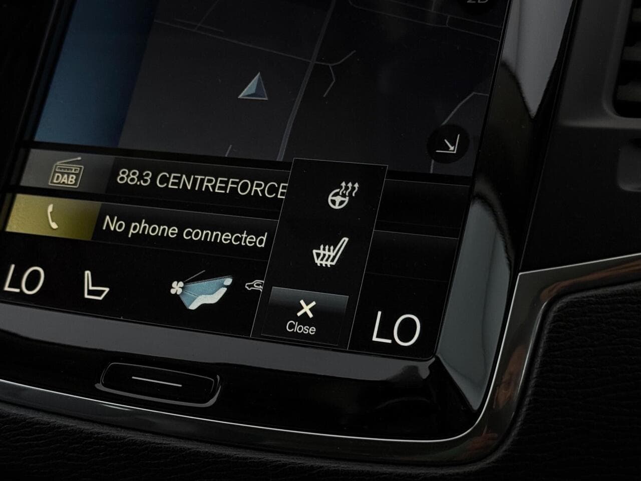 Volvo XC90 thumbnail Infotainment System