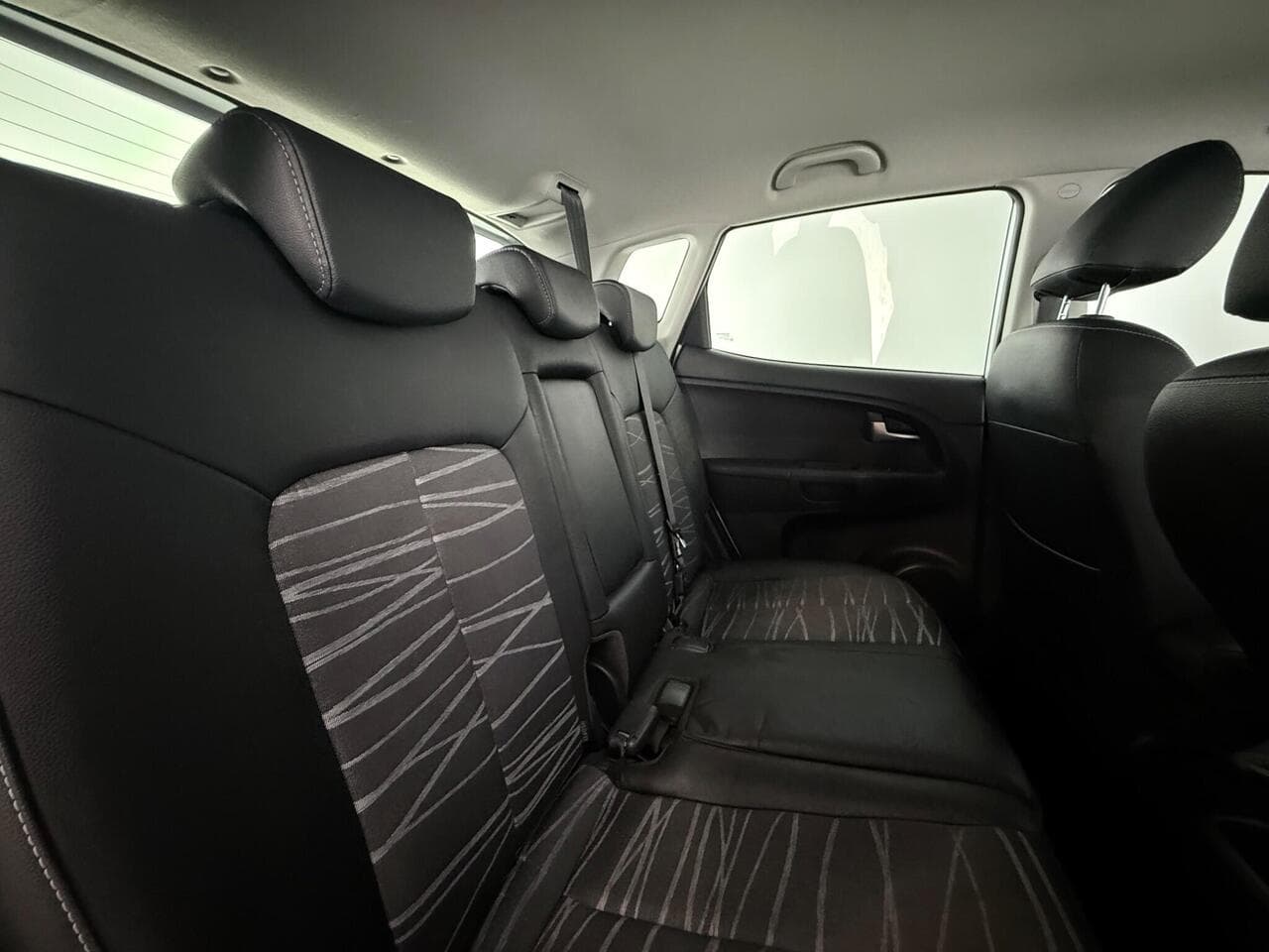 Kia Venga thumbnail Seats Rear