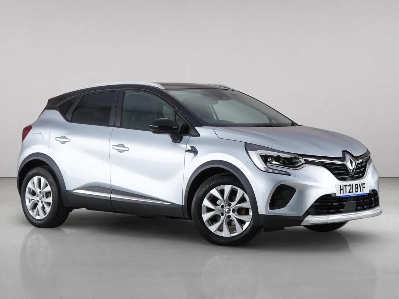 Renault Captur - Renault Captur 1.3 TCe Iconic Euro 6 (s/s) 5dr