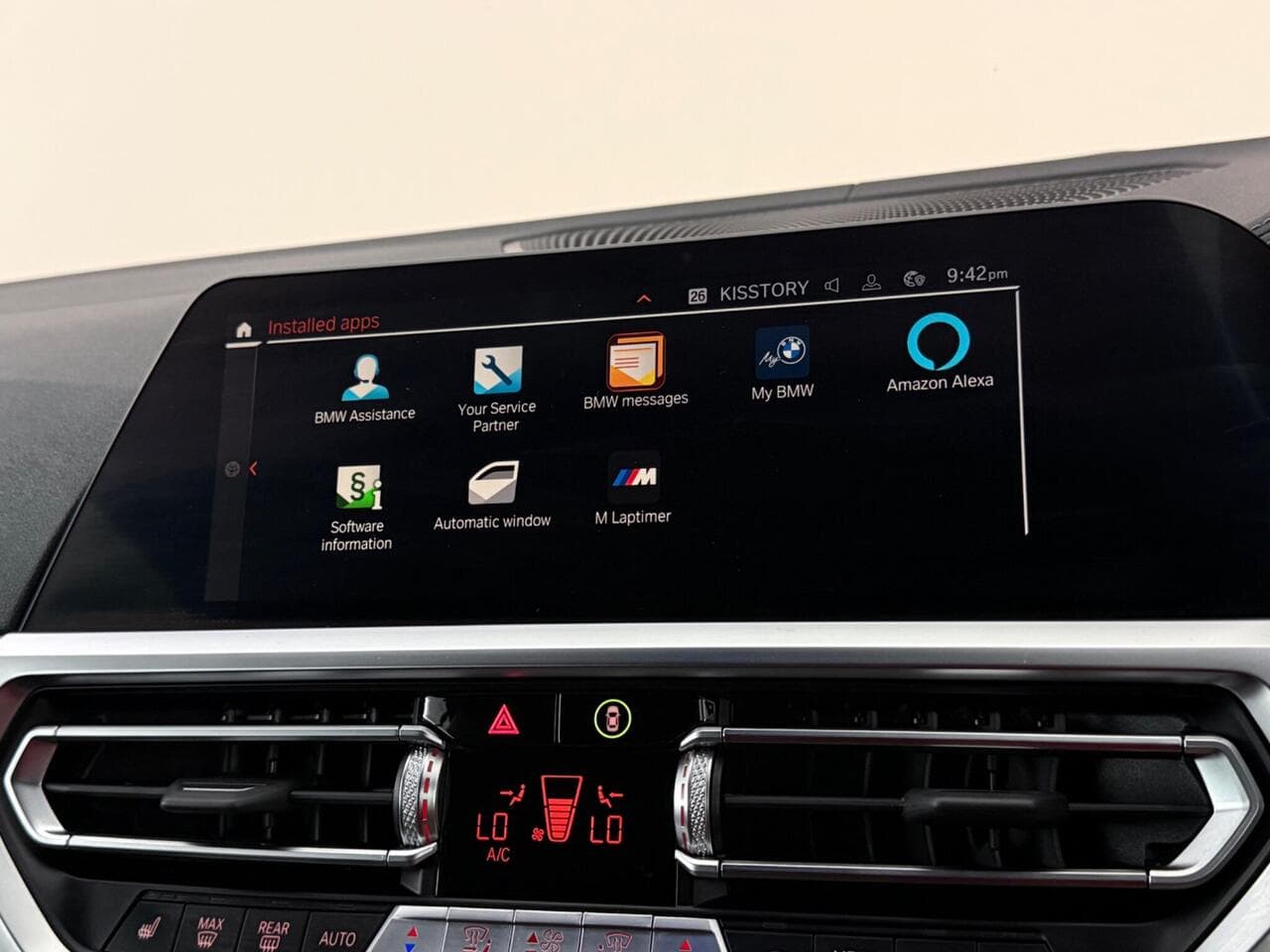 BMW 4 Series thumbnail Infotainment System
